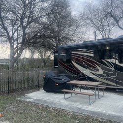 Traveler's World RV Community - Riverwalk behind rig