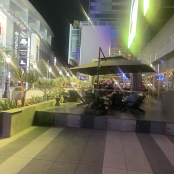 Crypto Arena - Stadiums & Arenas Near Me - Los Angeles, California Crypto Arena - Stadiums & Arenas Near Me - Los Angeles, California