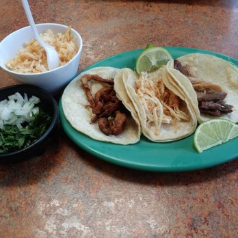 El Taco Rico - Rice, cilantro & onions, pastor, pollo, carnitas - Mexican Near Me - Denton, Texas