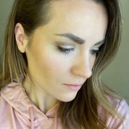 My skin has not looked this incredible in a long time, if ever! And I do have acne prone skin!