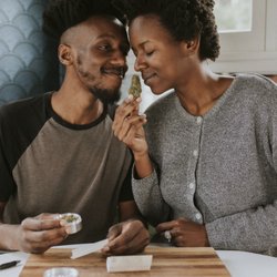 Siesta G Dispensary - It's crucial to have access to organic CBD hemp products without cutting agents or pesticides for a safe and pleasant experience.