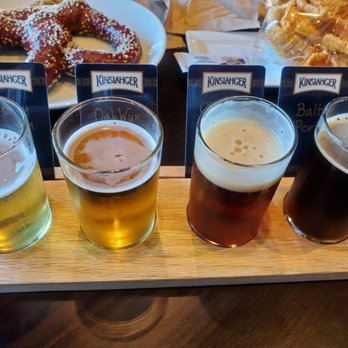 Kinslahger Brewing Company - Beer Flight - Breweries Near Me - Oak Park, Illinois Kinslahger Brewing Company - Beer Flight - Breweries Near Me - Oak Park, Illinois