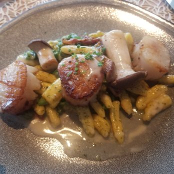 Stillwater - Scallops (substituted the swordfish side of cavatappi with sundried tomatoes and pesto) - American Near Me - Pebble Beach, California