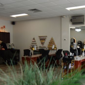 Elegante Details - Hair wash sinks / nail area - Hair Salons Near Me - White Oak, Pennsylvania Elegante Details - Hair wash sinks / nail area - Hair Salons Near Me - White Oak, Pennsylvania