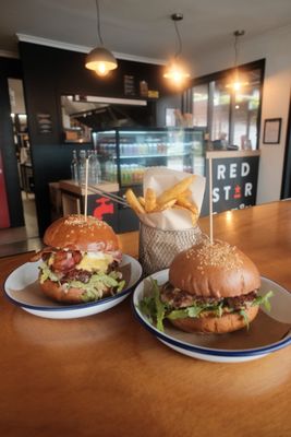 Red Star Burger Bar by null