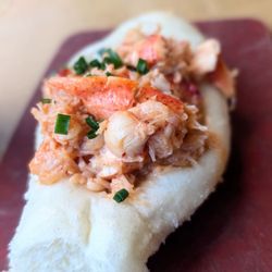 Eventide - Fenway - Eventide Brown Butter Lobster Roll