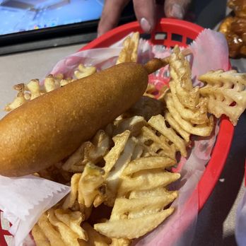 Pluckers Wing Bar - Grapevine - Kids menu Corn dog & waffle fries - Chicken Wings Near Me - Grapevine, Texas Pluckers Wing Bar - Grapevine - Kids menu Corn dog & waffle fries - Chicken Wings Near Me - Grapevine, Texas