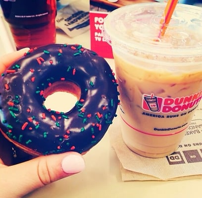 Dunkin' by null