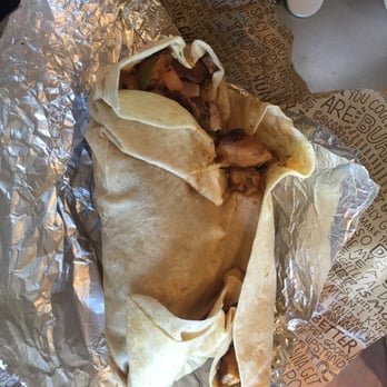 Chipotle Mexican Grill - Just another shit wrapped burrito. If I didn't love the food I would stop coming. I literally just want a well wrapped burrito - Mexican Near Me - Beverly Hills, California
