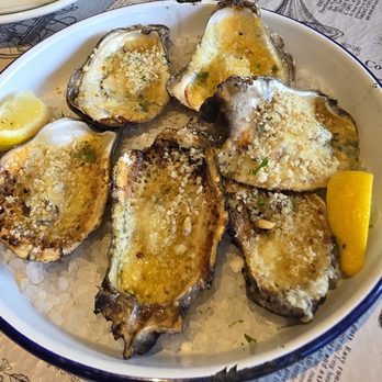 Gatlin's Fins & Feathers - Southern Near Me - Houston, Texas