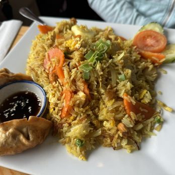 Bay View Thai Kitchen - Pineapple Fried Rice - Thai Near Me - Depoe Bay, Oregon Bay View Thai Kitchen - Pineapple Fried Rice - Thai Near Me - Depoe Bay, Oregon