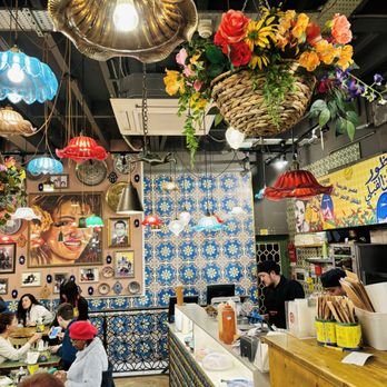 Comptoir Libanais - Lebanese Near Me - London, XGL