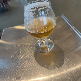 Flying Saucer Draught Emporium - Devil's backbone - Beer Bar Near Me - Dallas, Texas Flying Saucer Draught Emporium - Devil's backbone - Beer Bar Near Me - Dallas, Texas