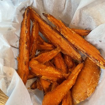 Big Grove Brewery - Sweet potato fries - Brewpubs Near Me - Des Moines, Iowa Big Grove Brewery - Sweet potato fries - Brewpubs Near Me - Des Moines, Iowa