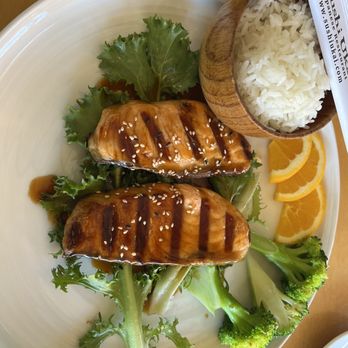 Sushi Ukai - Wheaton - Salmon Dinner Plate - Sushi Bars Near Me - Wheaton, Illinois Sushi Ukai - Wheaton - Salmon Dinner Plate - Sushi Bars Near Me - Wheaton, Illinois