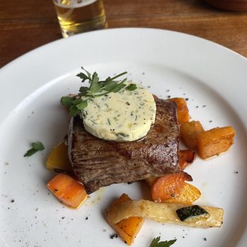 Café Stevens - Steak - Pubs Near Me - Amsterdam, New Hampshire