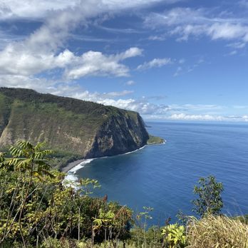 Waipi’o Valley Lookout - Hiking Near Me - Honokaa, Hawaii Waipi’o Valley Lookout - Hiking Near Me - Honokaa, Hawaii