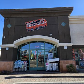 Raeburn’s Discount Outlet - Discount Store Near Me - Las Vegas, Nevada