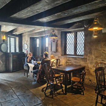 Three Broomsticks at Universal Studios Hollywood - British Near Me - Universal City, California Three Broomsticks at Universal Studios Hollywood - British Near Me - Universal City, California
