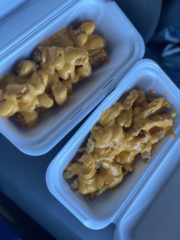 Miller's Five Drive-In Logo