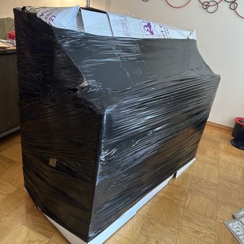 Perfect Moving - It's wrapped in three layers. First layer was blanket, second layer was cardboard and finally plastics. Well protected. - Movers Near Me - New York, New York Perfect Moving - It's wrapped in three layers. First layer was blanket, second layer was cardboard and finally plastics. Well protected. - Movers Near Me - New York, New York