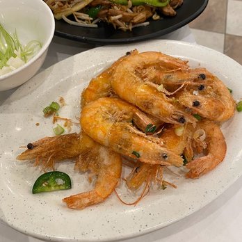 BBQ King House - Fried Shrimp with Head in Spicy Salt and Pepper - Chinese Near Me - Chicago, Illinois BBQ King House - Fried Shrimp with Head in Spicy Salt and Pepper - Chinese Near Me - Chicago, Illinois