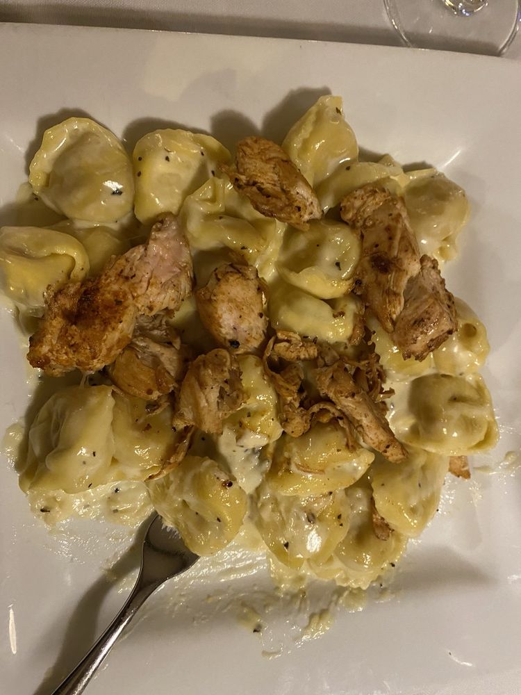 NORTH FLOW STEAKHOUSE & TAVERN Updated July 2024 527 S Main St