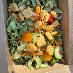 The Island Grill - Salad
