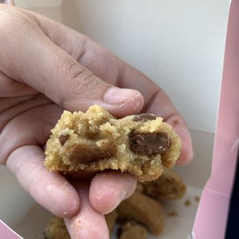 Crumbl - Towne Lake - Bakeries Near Me - Cypress, Texas Crumbl - Towne Lake - Bakeries Near Me - Cypress, Texas