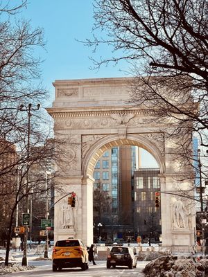 Washington Square Park by null