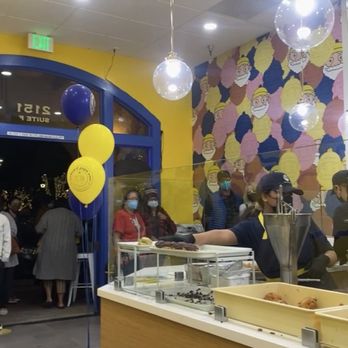 Beard Papa’s - Desserts Near Me - Concord, California