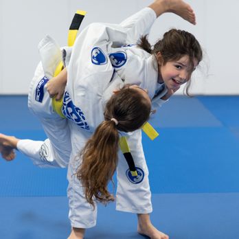 Renzo Gracie - Chicago - Brazilian Jiu-jitsu Near Me - Chicago, Illinois Renzo Gracie - Chicago - Brazilian Jiu-jitsu Near Me - Chicago, Illinois