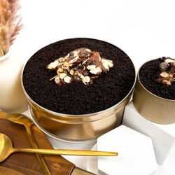 Yuri - coffee flavor with meringue in the middle and almond toppings on top