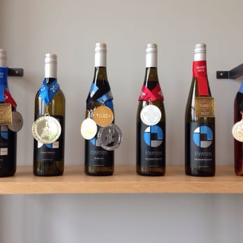 Blustone Vineyards - Prize wines! - Wine Tasting Room Near Me - Lake Leelanau, Michigan Blustone Vineyards - Prize wines! - Wine Tasting Room Near Me - Lake Leelanau, Michigan