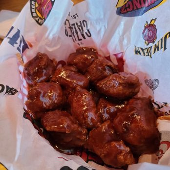 BreWingZ Restaurant and Bar - Honey BBQ Boneless Wings - Sports Bars Near Me - Houston, Texas BreWingZ Restaurant and Bar - Honey BBQ Boneless Wings - Sports Bars Near Me - Houston, Texas