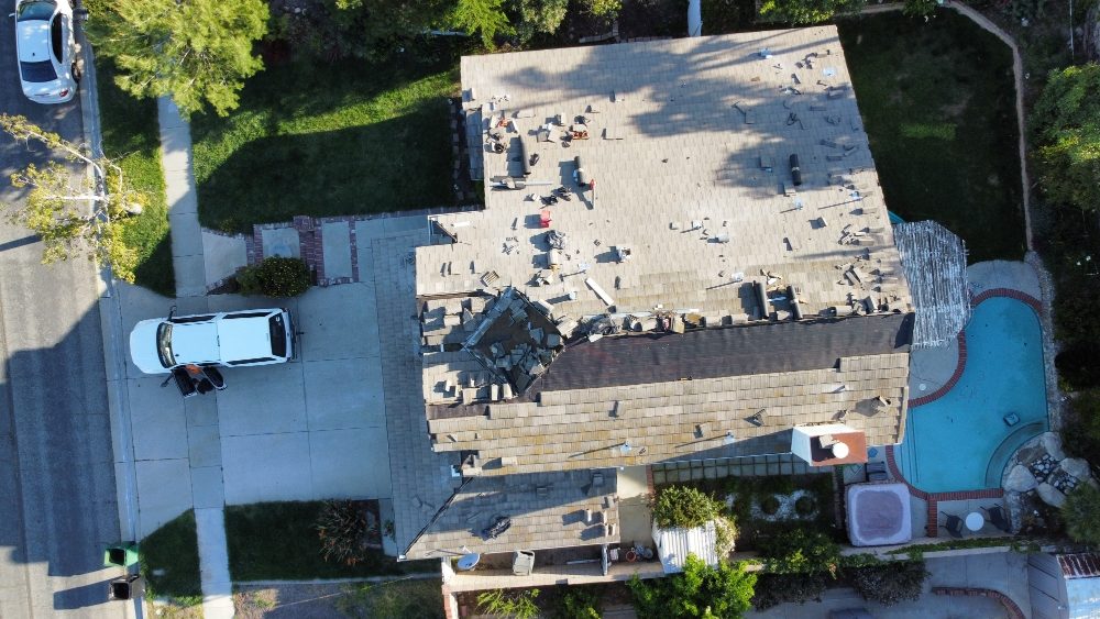 Slide of Optimum Roofing