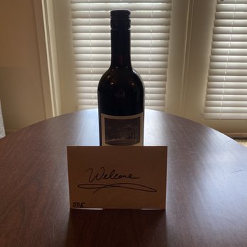 Meadowbrook Inn - Welcome gift - Hotels Near Me - Blowing Rock, North Carolina Meadowbrook Inn - Welcome gift - Hotels Near Me - Blowing Rock, North Carolina