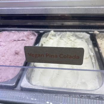 Flower & Cream - Ice Cream & Frozen Yogurt Near Me - Houston, Texas