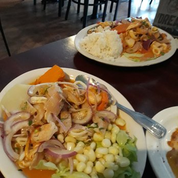 D'Candela Restaurant - Ceviche mixto and pescado a lo macho! Yummy! - Peruvian Near Me - Chicago, Illinois D'Candela Restaurant - Ceviche mixto and pescado a lo macho! Yummy! - Peruvian Near Me - Chicago, Illinois