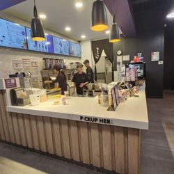 Chatime - Drinks counter