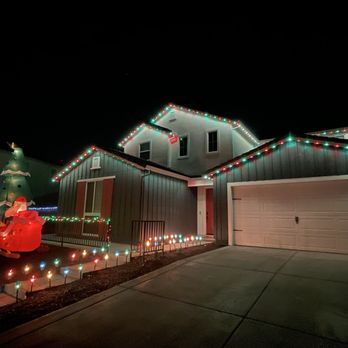 Santa’s Lights - Green and red Christmas colors - Holiday Decorating Services Near Me