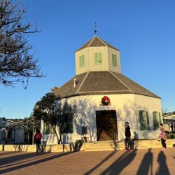 Fredricksburg Marketplace