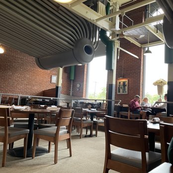 Powerhouse Eatery - Main dining room - Bars Near Me - White Haven, Pennsylvania Powerhouse Eatery - Main dining room - Bars Near Me - White Haven, Pennsylvania