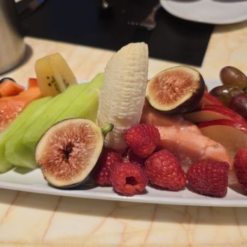 Terrace Pointe Cafe - Fruit platter - New American Near Me - Las Vegas, Nevada