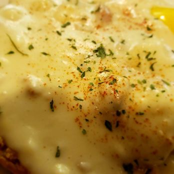 Amalia's Family Restaurant - The room temp country fried steak, does that look fresh from the fryer, nope. No fresh fryer steam and dry looking. - New American Near Me - Oconomowoc, Wisconsin