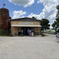 Podere Il Casale - Front entrance