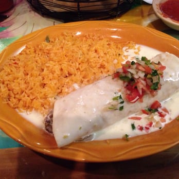 El Picante Authentic Mexican Cuisine - Lunch cheese and steak burrito - Mexican Near Me - Maineville, Ohio El Picante Authentic Mexican Cuisine - Lunch cheese and steak burrito - Mexican Near Me - Maineville, Ohio