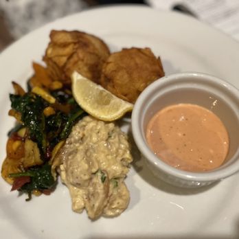 350 Grace - Crab cakes - Southern Near Me - Norfolk, Virginia 350 Grace - Crab cakes - Southern Near Me - Norfolk, Virginia