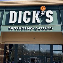 DICK'S Sporting Goods