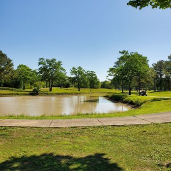 Beacon Lakes Golf Club - Golf Near Me - Dickinson, Texas Beacon Lakes Golf Club - Golf Near Me - Dickinson, Texas